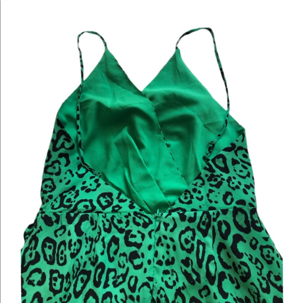 WAYF
Tombly Ruffled Leopard Print Mini Dress S - Picture 11 of 13